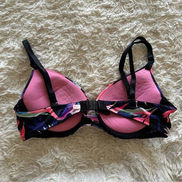 PINK Victoria’s Secret Wear Everywhere Demi Bra Size 32B - Picture 5 of 10